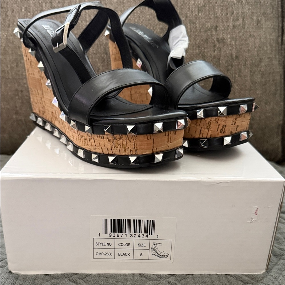 Olivia Miller NIB Black Cork Wedge Sandals with Stud Trim - Picture 2 of 7